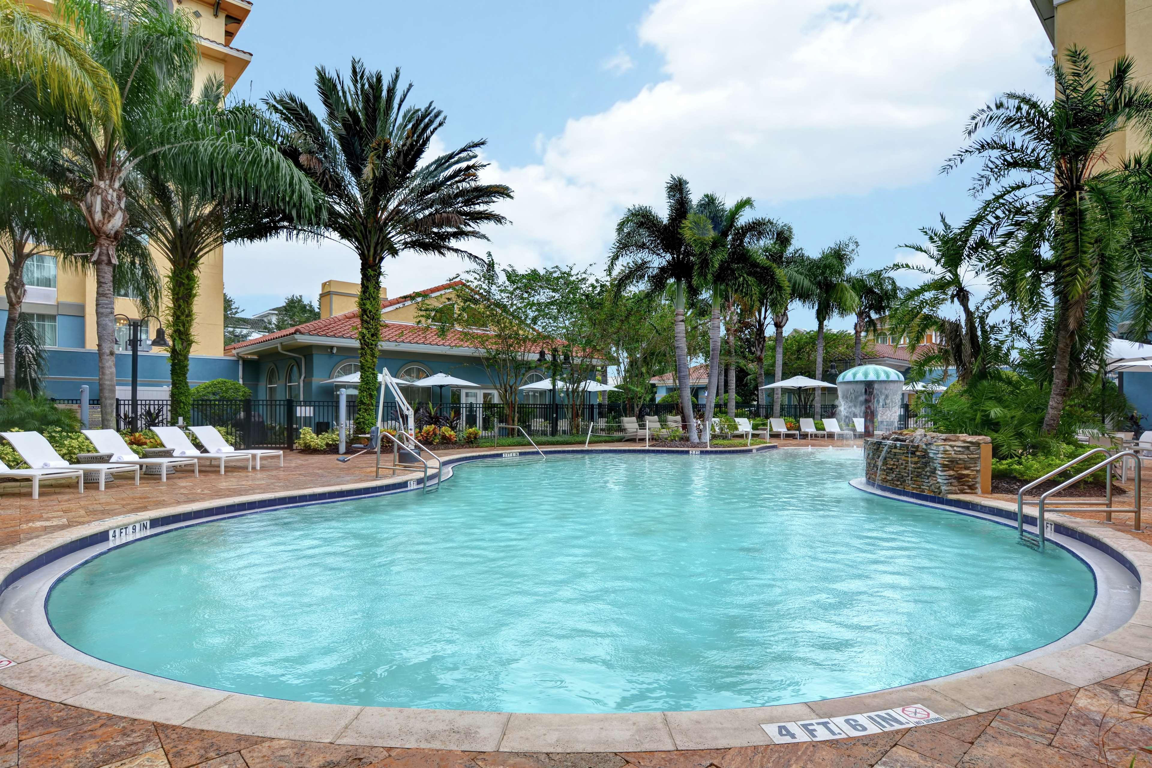Hilton Garden Inn Orlando Lake Buena Vista מראה חיצוני תמונה